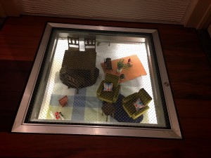 お手洗い入口床