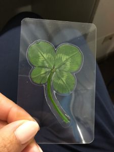 四葉くろーばー