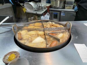 大阪の有名なおでん屋さん🍢