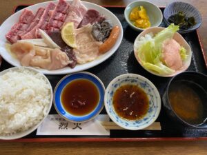ローカル感あふれる焼肉屋さん